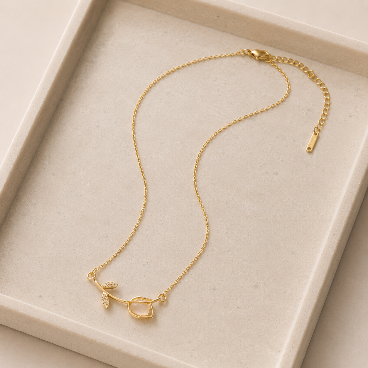 NECKLACE - EIVOR